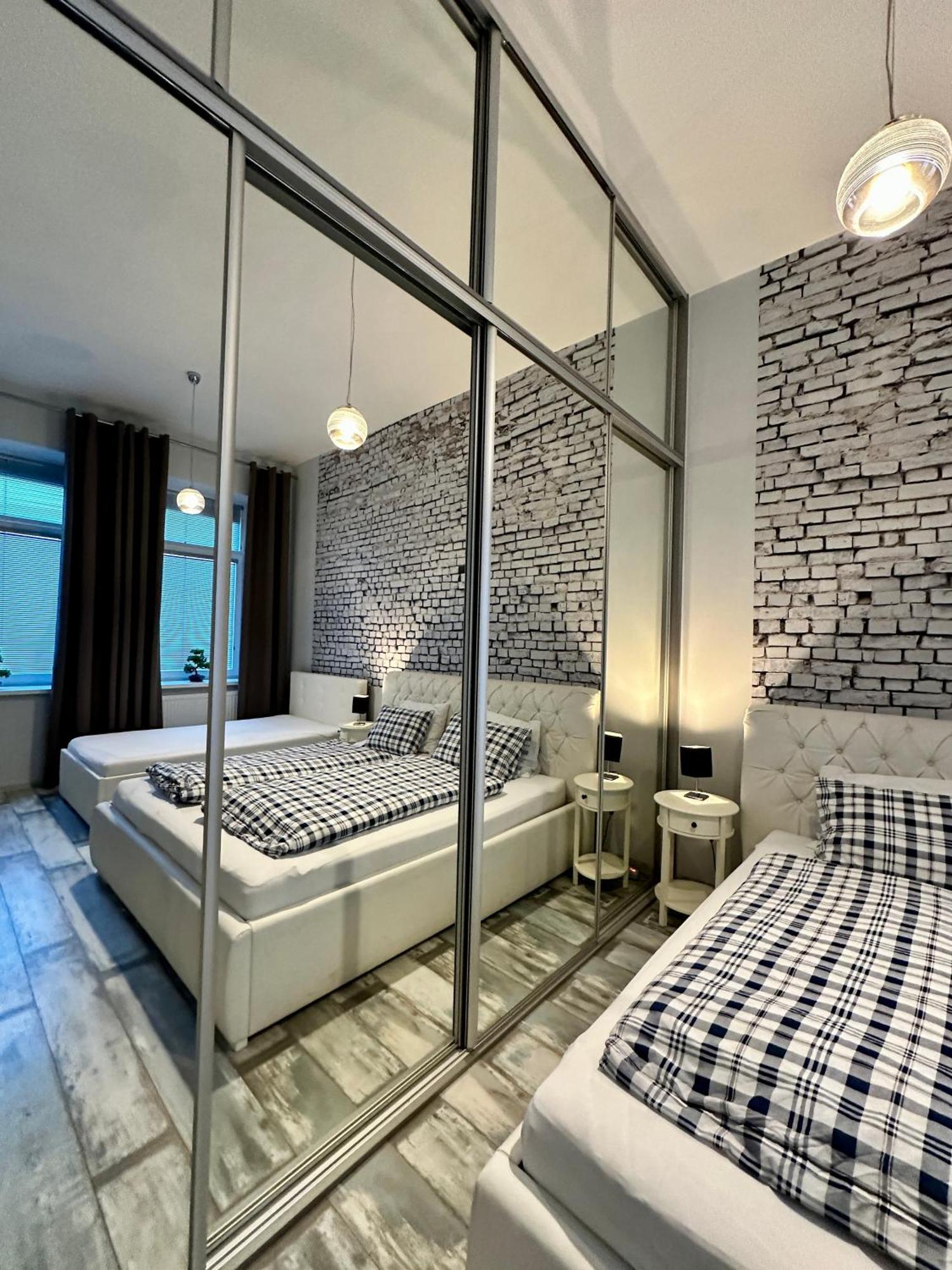 Royal City Centre Apartment โปปรัด ภายนอก รูปภาพ