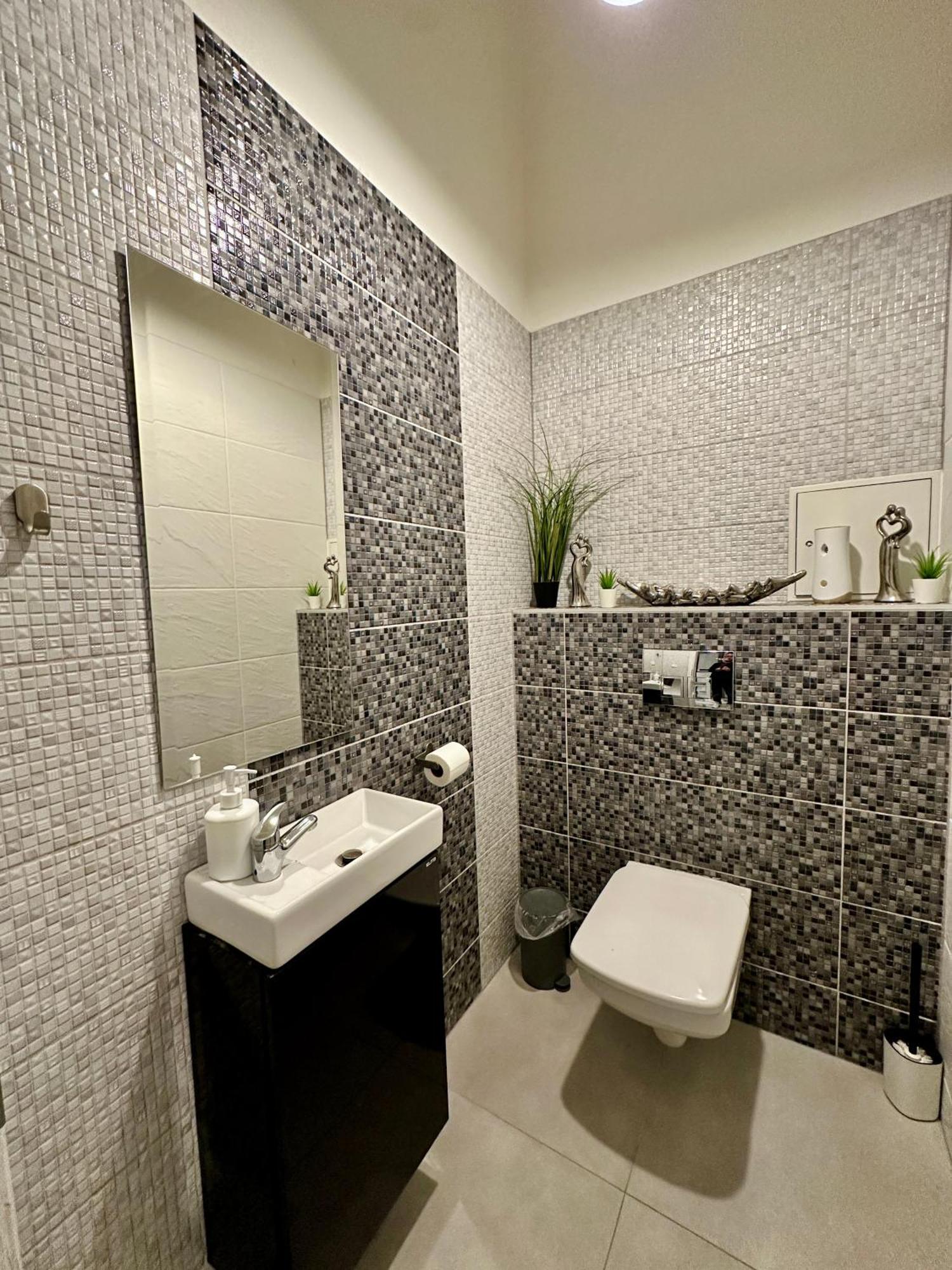 Royal City Centre Apartment โปปรัด ภายนอก รูปภาพ