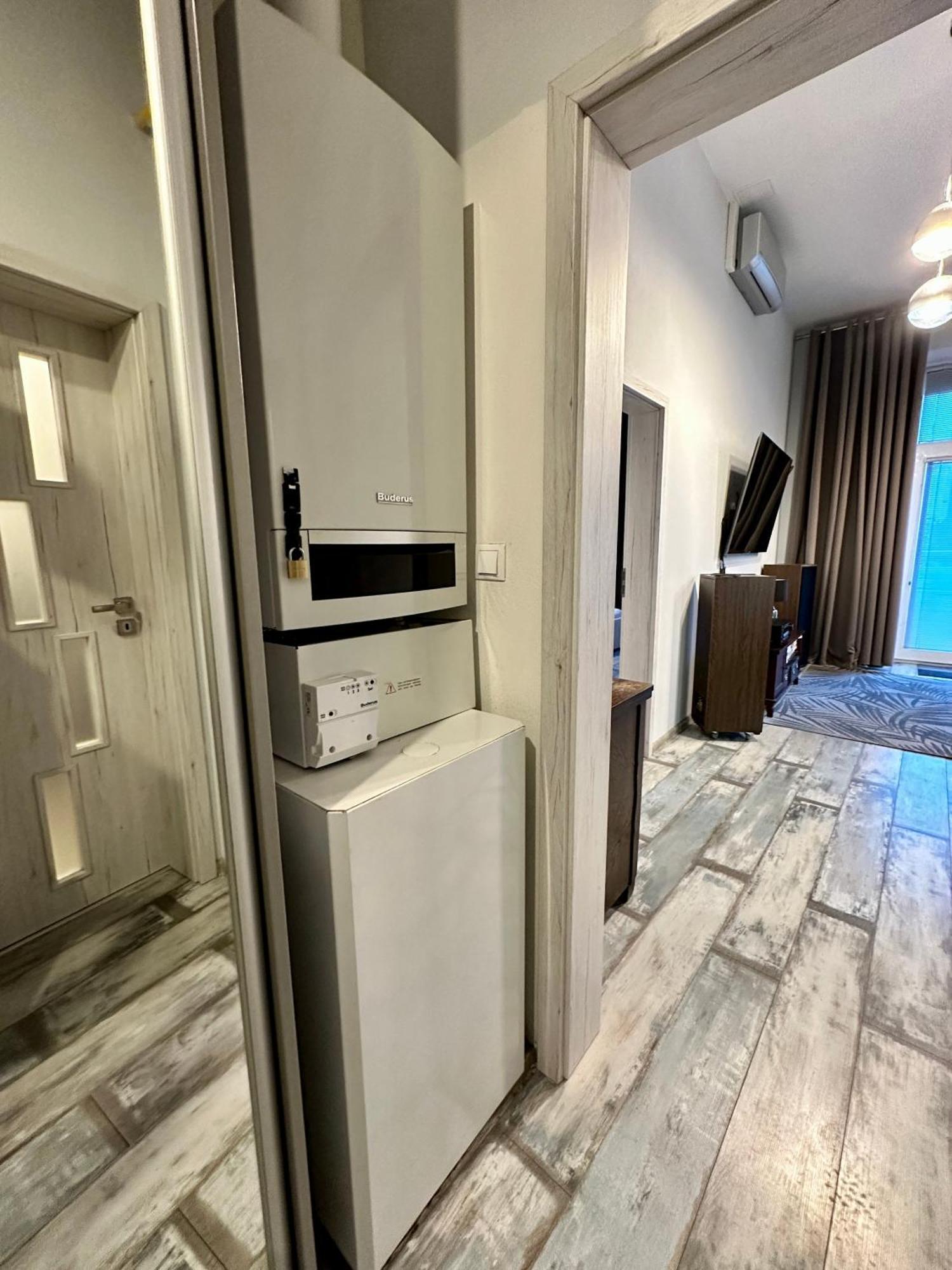 Royal City Centre Apartment โปปรัด ภายนอก รูปภาพ